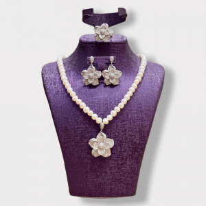 Alternative view of Classic Look Jewelry